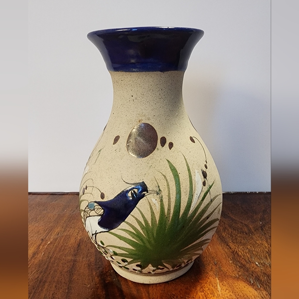 Tonala Mexican folk art pottery vase